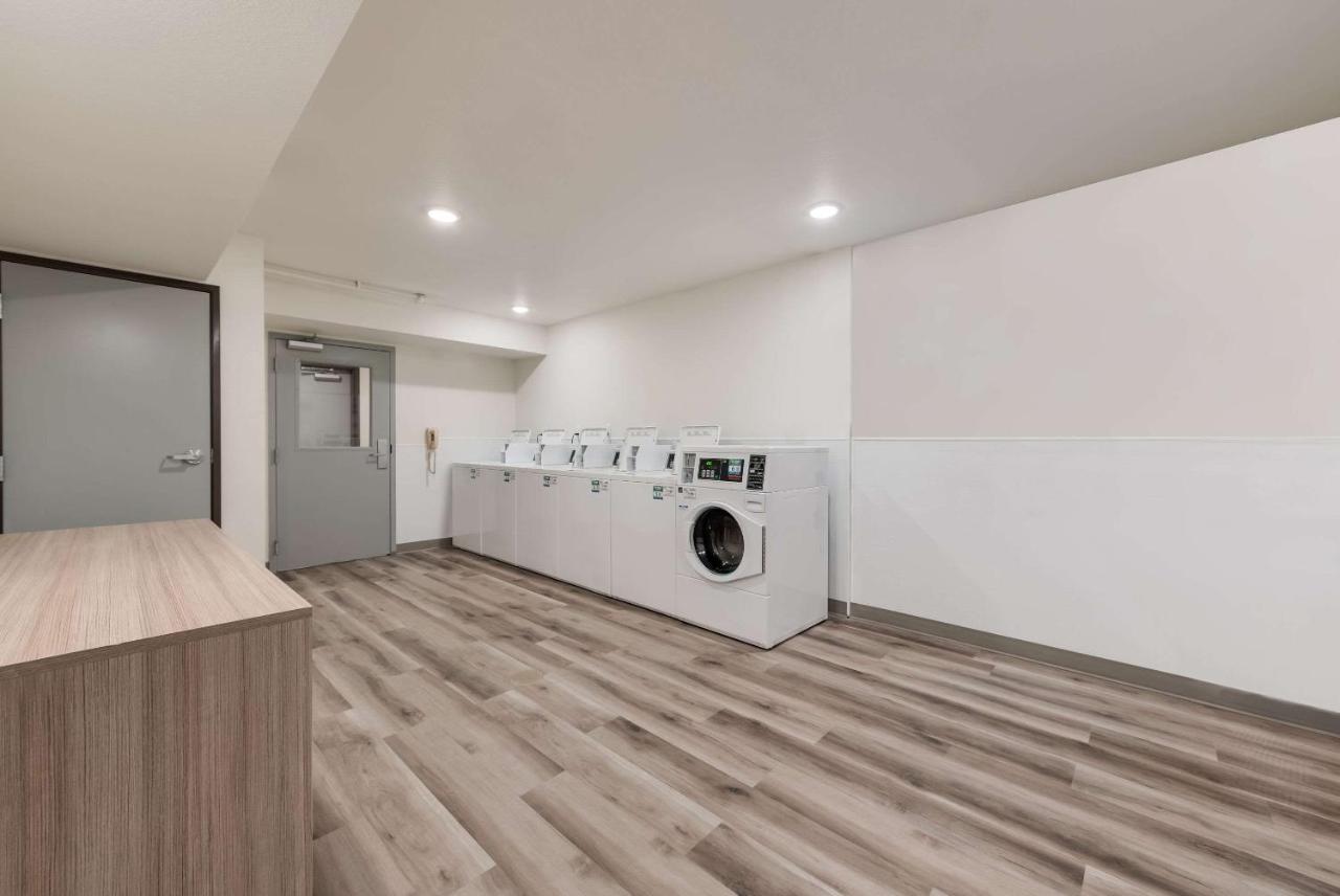 Woodspring Suites メリディアン エクステリア 写真
